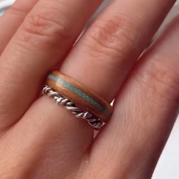 Sleeping Beauty Turquoise on Hawaiian Koa Wood Ring Size 4 Warrior protection - Picture 4 of 4